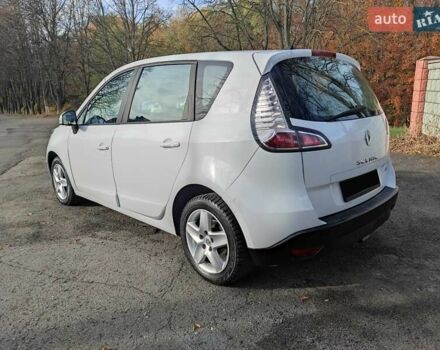 Білий Рено Сценік, об'ємом двигуна 1.46 л та пробігом 236 тис. км за 6999 $, фото 5 на Automoto.ua