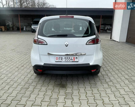 Белый Рено Сценик, объемом двигателя 2 л и пробегом 203 тыс. км за 8500 $, фото 6 на Automoto.ua