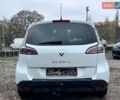 Білий Рено Сценік, об'ємом двигуна 2 л та пробігом 292 тис. км за 7800 $, фото 5 на Automoto.ua