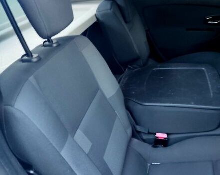 Белый Рено Сценик, объемом двигателя 1.6 л и пробегом 210 тыс. км за 8500 $, фото 5 на Automoto.ua