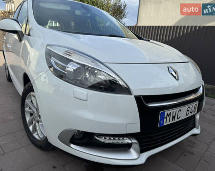 Белый Рено Сценик, объемом двигателя 1.46 л и пробегом 185 тыс. км за 7900 $, фото 13 на Automoto.ua