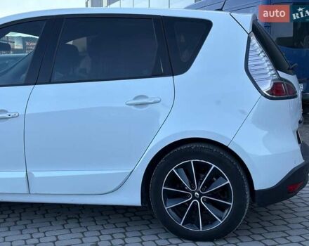 Белый Рено Сценик, объемом двигателя 1.5 л и пробегом 192 тыс. км за 9190 $, фото 10 на Automoto.ua