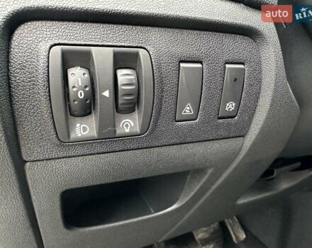 Белый Рено Сценик, объемом двигателя 1.5 л и пробегом 207 тыс. км за 7500 $, фото 14 на Automoto.ua