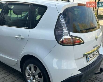 Білий Рено Сценік, об'ємом двигуна 1.6 л та пробігом 254 тис. км за 8300 $, фото 3 на Automoto.ua
