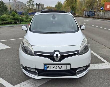 Рено Сценік 2012 у Василькове на Automoto.ua Білий Рено Сценік, об'ємом двигуна 1.46 л та пробігом 270 тис. км за 7600 $, фото 3 на Automoto.ua