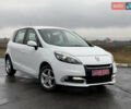 Белый Рено Сценик, объемом двигателя 1.6 л и пробегом 112 тыс. км за 8200 $, фото 1 на Automoto.ua