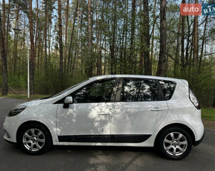 Белый Рено Сценик, объемом двигателя 1.5 л и пробегом 290 тыс. км за 5950 $, фото 5 на Automoto.ua