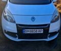 Білий Рено Сценік, об'ємом двигуна 1.5 л та пробігом 261 тис. км за 6800 $, фото 1 на Automoto.ua