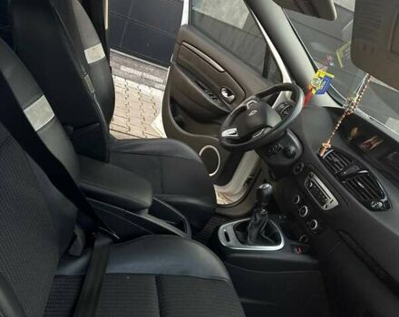 Білий Рено Сценік, об'ємом двигуна 1.6 л та пробігом 254 тис. км за 8300 $, фото 32 на Automoto.ua