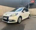 Білий Рено Сценік, об'ємом двигуна 1.6 л та пробігом 261 тис. км за 6750 $, фото 1 на Automoto.ua