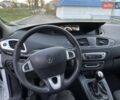 Рено Сценик 2012 в Радивилове на Automoto.ua Белый Рено Сценик, объемом двигателя 1.5 л и пробегом 205 тыс. км за 7800 $, фото 28 на Automoto.ua