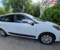 Белый Рено Сценик, объемом двигателя 1.46 л и пробегом 265 тыс. км за 8200 $, фото 1 на Automoto.ua