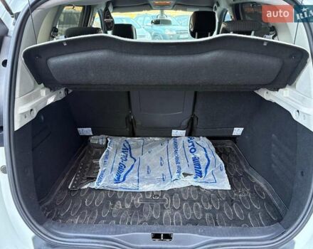 Белый Рено Сценик, объемом двигателя 1.5 л и пробегом 192 тыс. км за 9190 $, фото 40 на Automoto.ua