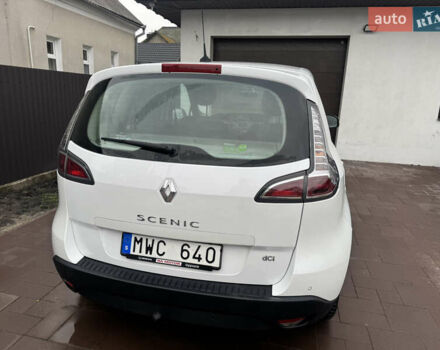 Білий Рено Сценік, об'ємом двигуна 1.46 л та пробігом 185 тис. км за 7650 $, фото 11 на Automoto.ua