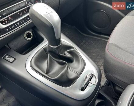 Білий Рено Сценік, об'ємом двигуна 2 л та пробігом 292 тис. км за 7800 $, фото 21 на Automoto.ua