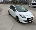 Белый Рено Сценик, объемом двигателя 1.46 л и пробегом 204 тыс. км за 8700 $, фото 2 на Automoto.ua