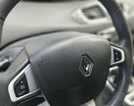 Рено Сценик 2012 в Одессе на Automoto.ua Белый Рено Сценик, объемом двигателя 2 л и пробегом 280 тыс. км за 8700 $, фото 19 на Automoto.ua