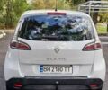 Рено Сценик 2012 в Одессе на Automoto.ua Белый Рено Сценик, объемом двигателя 2 л и пробегом 280 тыс. км за 8700 $, фото 1 на Automoto.ua