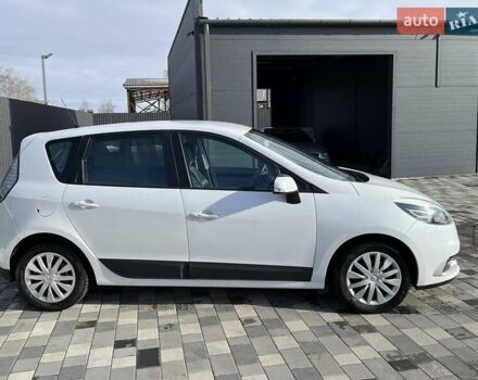 Белый Рено Сценик, объемом двигателя 1.5 л и пробегом 220 тыс. км за 8200 $, фото 10 на Automoto.ua