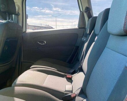 Белый Рено Сценик, объемом двигателя 1.6 л и пробегом 215 тыс. км за 7600 $, фото 20 на Automoto.ua