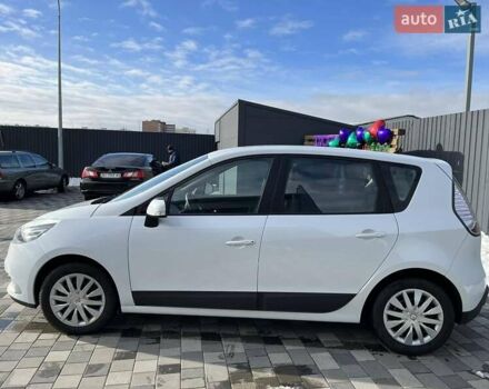 Белый Рено Сценик, объемом двигателя 1.5 л и пробегом 220 тыс. км за 8200 $, фото 9 на Automoto.ua