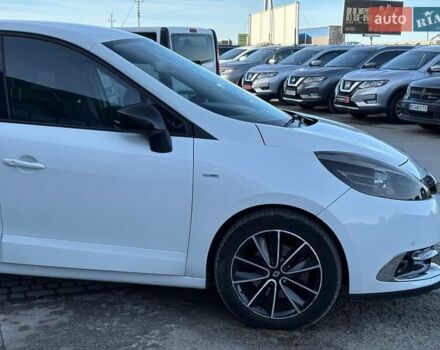 Белый Рено Сценик, объемом двигателя 1.5 л и пробегом 192 тыс. км за 9190 $, фото 4 на Automoto.ua