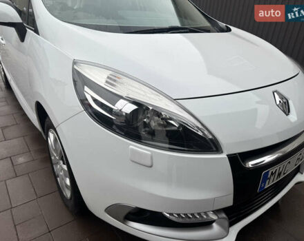 Білий Рено Сценік, об'ємом двигуна 1.46 л та пробігом 185 тис. км за 7650 $, фото 7 на Automoto.ua