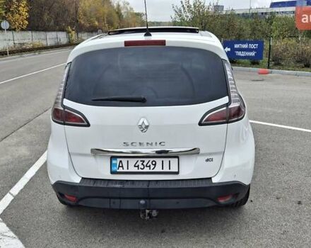Рено Сценік 2012 у Василькове на Automoto.ua Білий Рено Сценік, об'ємом двигуна 1.46 л та пробігом 270 тис. км за 7600 $, фото 9 на Automoto.ua