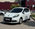 Белый Рено Сценик, объемом двигателя 1.5 л и пробегом 237 тыс. км за 7600 $, фото 1 на Automoto.ua