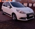 Белый Рено Сценик, объемом двигателя 1.46 л и пробегом 207 тыс. км за 6750 $, фото 1 на Automoto.ua
