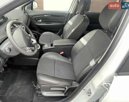 Белый Рено Сценик, объемом двигателя 2 л и пробегом 203 тыс. км за 8500 $, фото 12 на Automoto.ua