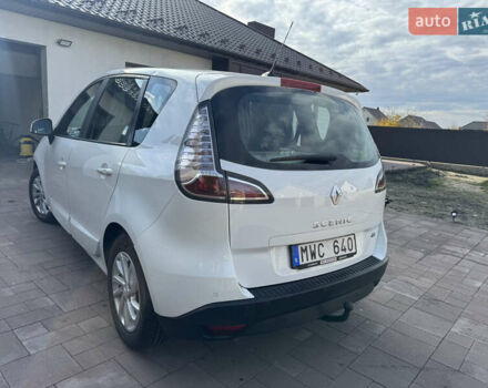 Белый Рено Сценик, объемом двигателя 1.46 л и пробегом 185 тыс. км за 7900 $, фото 6 на Automoto.ua