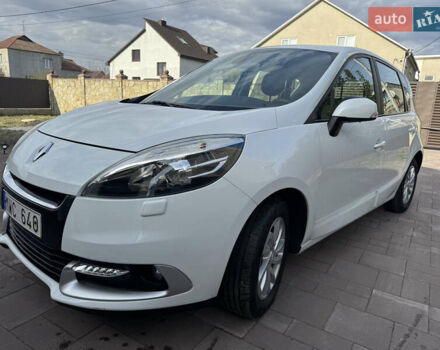 Белый Рено Сценик, объемом двигателя 1.46 л и пробегом 185 тыс. км за 7900 $, фото 10 на Automoto.ua