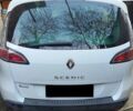 Белый Рено Сценик, объемом двигателя 1.6 л и пробегом 210 тыс. км за 8500 $, фото 1 на Automoto.ua