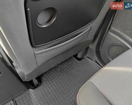 Білий Рено Сценік, об'ємом двигуна 1.46 л та пробігом 236 тис. км за 6999 $, фото 31 на Automoto.ua