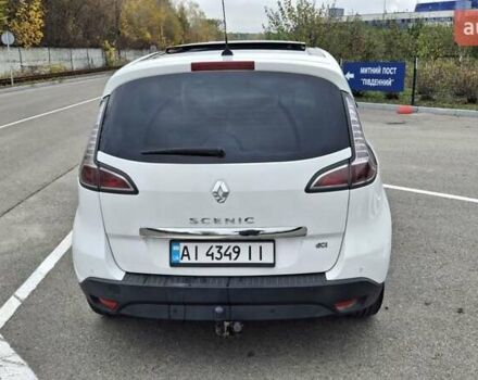 Рено Сценік 2012 у Василькове на Automoto.ua Білий Рено Сценік, об'ємом двигуна 1.46 л та пробігом 272 тис. км за 7000 $, фото 4 на Automoto.ua