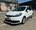 Белый Рено Сценик, объемом двигателя 1.6 л и пробегом 212 тыс. км за 8500 $, фото 1 на Automoto.ua