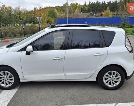 Рено Сценік 2012 у Василькове на Automoto.ua Білий Рено Сценік, об'ємом двигуна 1.46 л та пробігом 270 тис. км за 7600 $, фото 6 на Automoto.ua