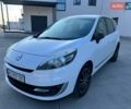 Білий Рено Сценік, об'ємом двигуна 1.6 л та пробігом 200 тис. км за 8800 $, фото 1 на Automoto.ua