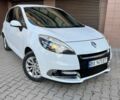 Белый Рено Сценик, объемом двигателя 1.46 л и пробегом 180 тыс. км за 7450 $, фото 1 на Automoto.ua