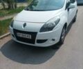 Рено Сценик 2012 в Запорожье на Automoto.ua Белый Рено Сценик, объемом двигателя 1.46 л и пробегом 178 тыс. км за 8000 $, фото 1 на Automoto.ua