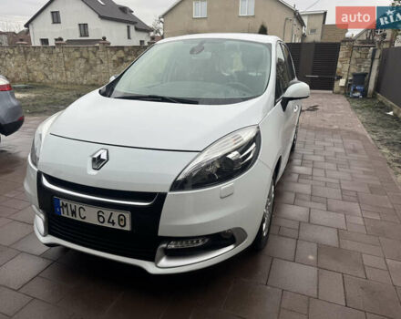 Білий Рено Сценік, об'ємом двигуна 1.46 л та пробігом 185 тис. км за 7650 $, фото 4 на Automoto.ua