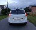 Белый Рено Сценик, объемом двигателя 1.46 л и пробегом 340 тыс. км за 7500 $, фото 6 на Automoto.ua