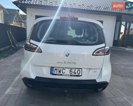 Белый Рено Сценик, объемом двигателя 1.46 л и пробегом 185 тыс. км за 7900 $, фото 5 на Automoto.ua