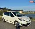 Белый Рено Сценик, объемом двигателя 1.6 л и пробегом 256 тыс. км за 7300 $, фото 6 на Automoto.ua
