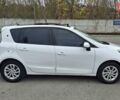 Рено Сценік 2012 у Василькове на Automoto.ua Білий Рено Сценік, об'ємом двигуна 1.46 л та пробігом 272 тис. км за 7000 $, фото 7 на Automoto.ua