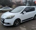 Белый Рено Сценик, объемом двигателя 1.46 л и пробегом 285 тыс. км за 6400 $, фото 1 на Automoto.ua