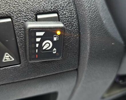 Рено Сценик 2012 в Одессе на Automoto.ua Белый Рено Сценик, объемом двигателя 2 л и пробегом 280 тыс. км за 8700 $, фото 18 на Automoto.ua