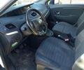 Білий Рено Сценік, об'ємом двигуна 1.6 л та пробігом 330 тис. км за 8000 $, фото 5 на Automoto.ua