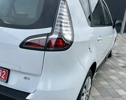 Белый Рено Сценик, объемом двигателя 1.5 л и пробегом 148 тыс. км за 8400 $, фото 120 на Automoto.ua